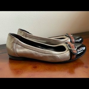 AGL Gold metallic black patent cap toe ballet flat